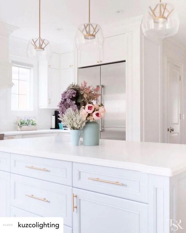 Happy Easter, everyone! 🐰 We love the spring colors in this design featuring the Deco pendant by @kuzcolighting • #kuzcolighting 

Design and Photo: @the.staging.room 
Lighting provided by @unionlighting 

.
.
.
.
.
#distinctivelighting #lighting #lightingstore #lightingdesign #lightingshowrooms #lightingfixtures #lightingideas #home #homerenovation #homestyling #homeinspo #homedecor #homedesign #homeinterior #instahome #interiorstyling #design #decor #decortips #interiordecorating #interiordesign #hgtv #designtips #hometips #showroom #stcatharines #niagarafalls #fonthill 
.
.
.
Posted @withregram