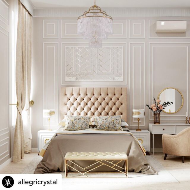 #DesignTrend Alert: Layers and textures are in. Carry the luxurious style from floor to ceiling with our Art Deco-inspired Torta Collection by @allegricrystal ✨ 
.
.

#distinctivelighting #lighting #lightingstore #lightingdesign #lightingshowrooms #lightingfixtures #lightingideas #home #homerenovation #homestyling #homeinspo #homedecor #homedesign #homeinterior #instahome #interiorstyling #design #decor #decortips #interiordecorating #interiordesign #hgtv #designtips #hometips #showroom #stcatharines #niagarafalls #fonthill 

.
.
.
Posted @withregram